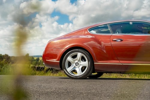 2004 Bentley Continental GT till salu (bild 39 av 78)