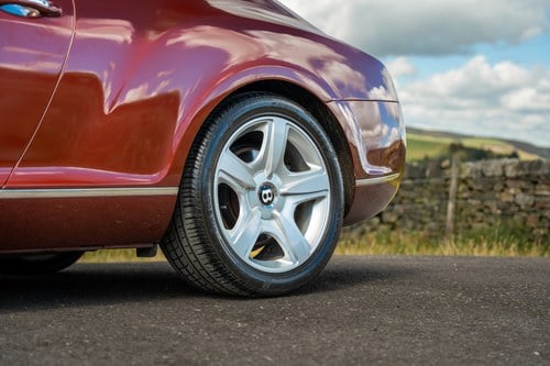 2004 Bentley Continental GT till salu (bild 41 av 78)