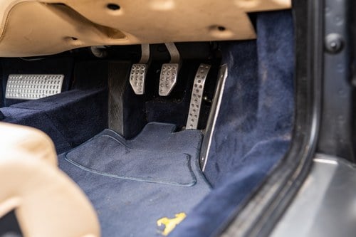 2001 Ferrari 360 Spider - Manual - 20k Miles till salu (bild 29 av 131)