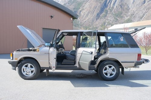 1995 Range Rover Classic LSE till salu (bild 72 av 209)