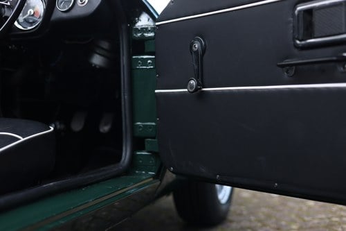 1968 MGC Roadster RHD à venda (imagem 152 de 246)