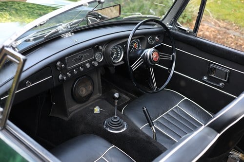 1968 MGC Roadster RHD à venda (imagem 203 de 246)