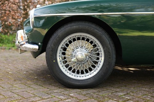 1968 MGC Roadster RHD à venda (imagem 6 de 246)