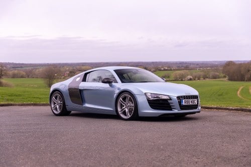 2009 Audi R8 4.2 V8 FSI Coupé till salu (bild 3 av 217)
