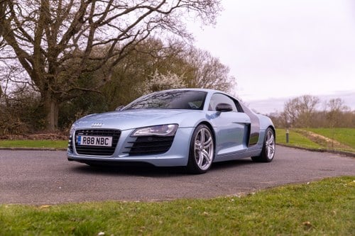 2009 Audi R8 4.2 V8 FSI Coupé till salu (bild 10 av 217)