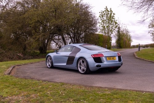 2009 Audi R8 4.2 V8 FSI Coupé till salu (bild 12 av 217)