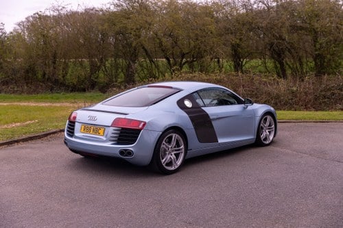 2009 Audi R8 4.2 V8 FSI Coupé till salu (bild 17 av 217)