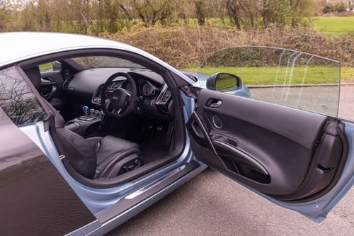 2009 Audi R8 4.2 V8 FSI Coupé till salu (bild 26 av 217)