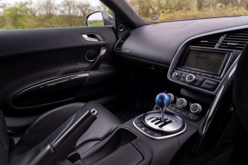 2009 Audi R8 4.2 V8 FSI Coupé till salu (bild 51 av 217)