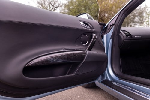 2009 Audi R8 4.2 V8 FSI Coupé till salu (bild 61 av 217)