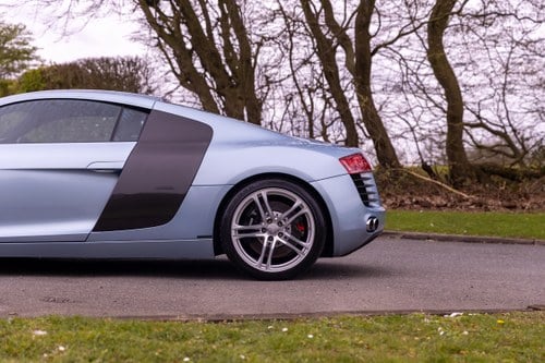 2009 Audi R8 4.2 V8 FSI Coupé till salu (bild 94 av 217)
