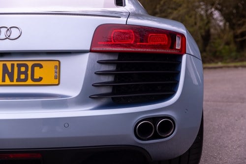 2009 Audi R8 4.2 V8 FSI Coupé till salu (bild 136 av 217)