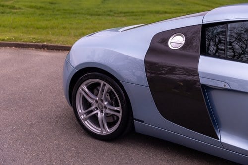 2009 Audi R8 4.2 V8 FSI Coupé till salu (bild 142 av 217)