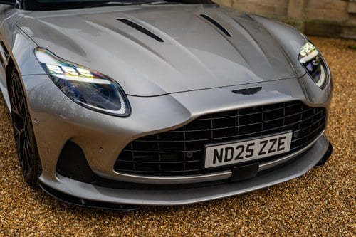 2025 Aston Martin DB12 Te koop (foto 58 van 113)