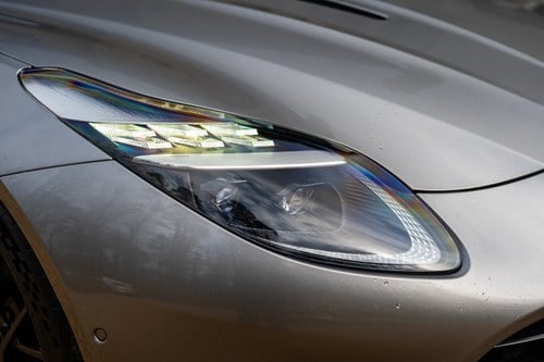 2025 Aston Martin DB12 Te koop (foto 63 van 113)