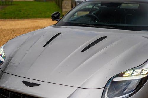 2025 Aston Martin DB12 Te koop (foto 68 van 113)