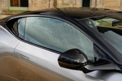 2025 Aston Martin DB12 Te koop (foto 73 van 113)