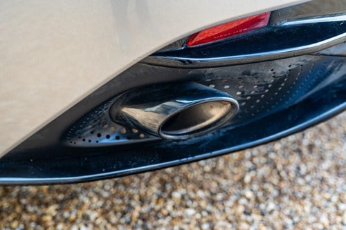 2025 Aston Martin DB12 Te koop (foto 92 van 113)