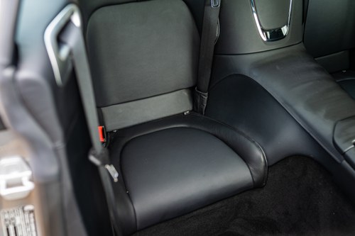 2025 Aston Martin DB12 Te koop (foto 28 van 113)