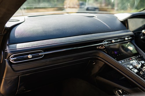 2025 Aston Martin DB12 Te koop (foto 37 van 113)