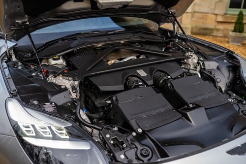 2025 Aston Martin DB12 Te koop (foto 99 van 113)