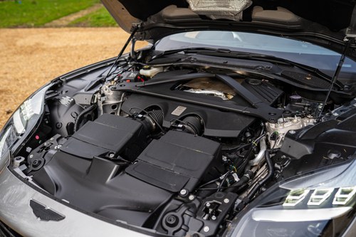 2025 Aston Martin DB12 Te koop (foto 100 van 113)