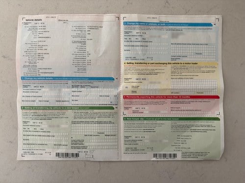 2025 Aston Martin DB12 Te koop (foto 110 van 113)