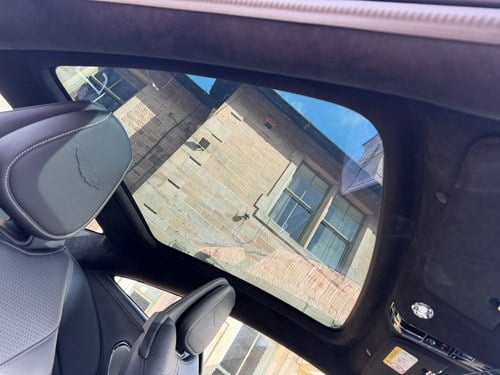 2025 Aston Martin DB12 Te koop (foto 113 van 113)