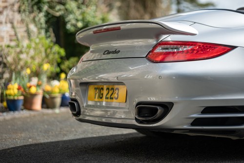 2010 Porsche 911 Turbo Cabriolet 997 till salu (bild 86 av 147)