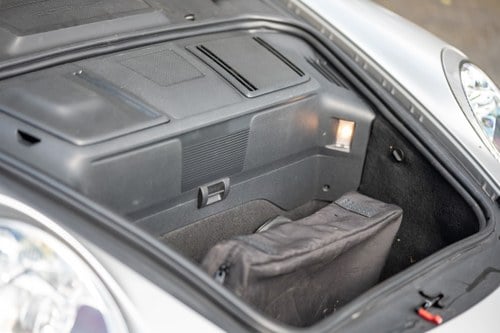 2010 Porsche 911 Turbo Cabriolet 997 till salu (bild 77 av 147)