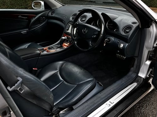 2002 Mercedes-Benz SL500 (R230) For Sale (picture 42 of 102)