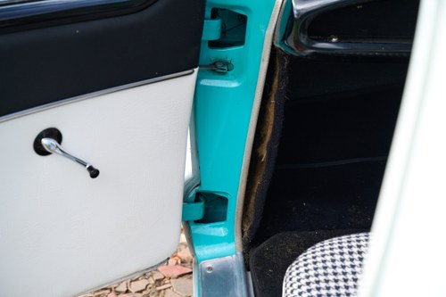 1957 Austin Metropolitan RHD till salu (bild 31 av 156)