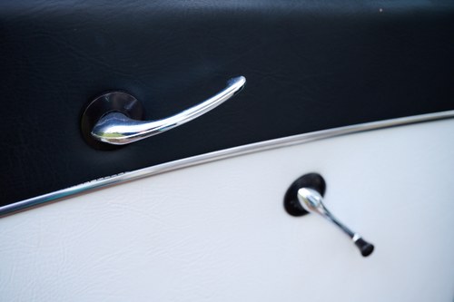 1957 Austin Metropolitan RHD till salu (bild 34 av 156)