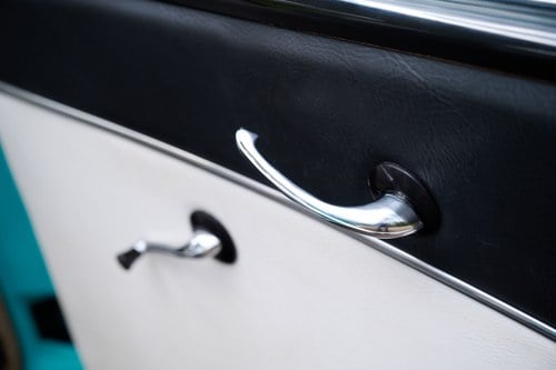 1957 Austin Metropolitan RHD till salu (bild 42 av 156)