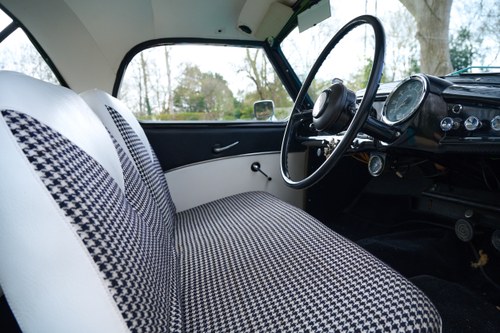 1957 Austin Metropolitan RHD till salu (bild 53 av 156)