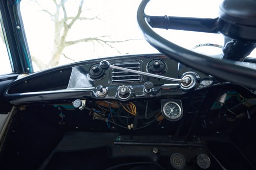 1957 Austin Metropolitan RHD till salu (bild 69 av 156)