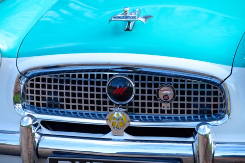 1957 Austin Metropolitan RHD till salu (bild 94 av 156)