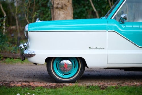 1957 Austin Metropolitan RHD till salu (bild 105 av 156)