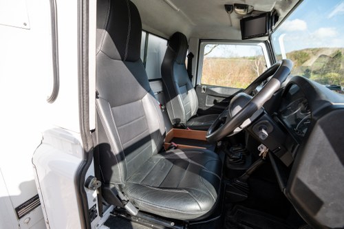 2015 Land Rover Defender 130 Hi-Cap Quadtec à venda (imagem 21 de 153)