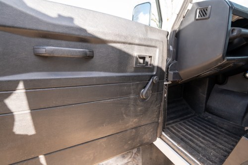 2015 Land Rover Defender 130 Hi-Cap Quadtec à venda (imagem 49 de 153)