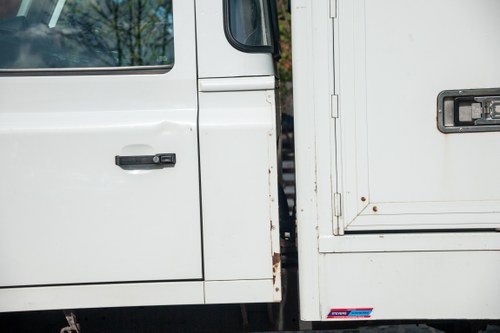 2015 Land Rover Defender 130 Hi-Cap Quadtec à venda (imagem 99 de 153)