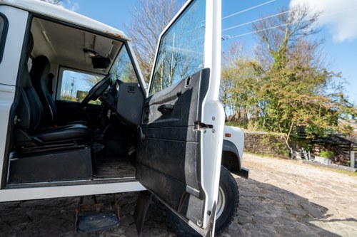 2015 Land Rover Defender 130 Hi-Cap Quadtec à venda (imagem 130 de 153)
