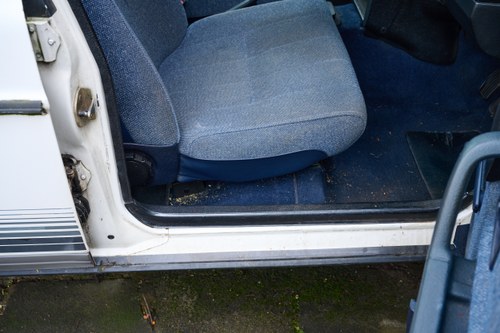 1993 Volvo 240 Torslander till salu (bild 13 av 199)