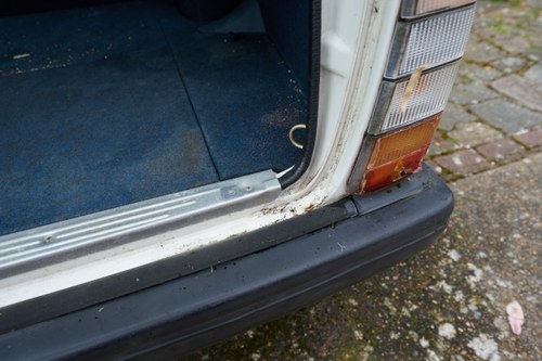 1993 Volvo 240 Torslander till salu (bild 95 av 199)