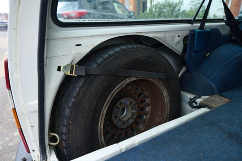 1993 Volvo 240 Torslander till salu (bild 98 av 199)