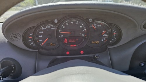 2004 Porsche 911 Carrera Cabriolet 996.2 For Sale (picture 16 of 34)