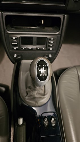 2004 Porsche 911 Carrera Cabriolet 996.2 For Sale (picture 17 of 34)