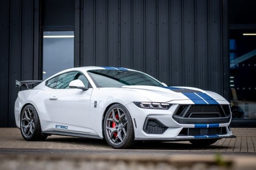 2025 Ford Shelby Mustang GT350 RHD - 438 Miles For Sale (picture 5 of 201)