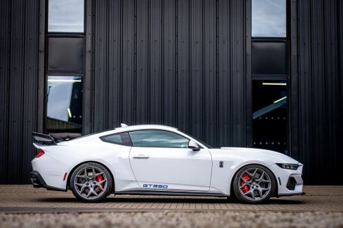 2025 Ford Shelby Mustang GT350 RHD - 438 Miles For Sale (picture 14 of 201)