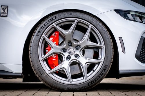 2025 Ford Shelby Mustang GT350 RHD - 438 Miles For Sale (picture 21 of 201)
